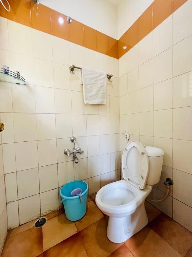 Nilgiris Inn Котагири Екстериор снимка