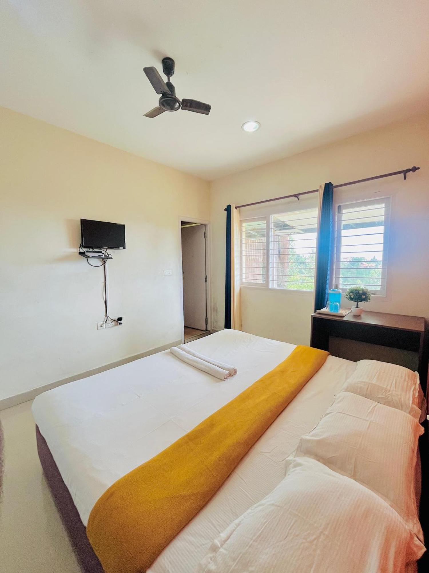 Nilgiris Inn Котагири Екстериор снимка